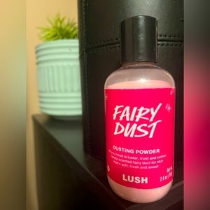 LUSH fairy dust powder